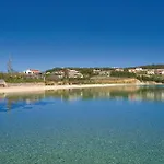 4 Bedroom Lovely In Casa de Férias Povljana