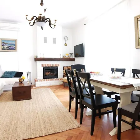 4 Bedroom Amazing Home In Povljana Povljana