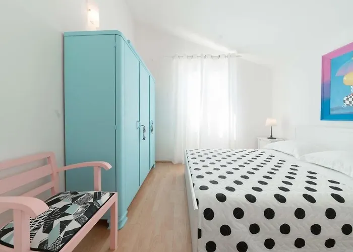4 Bedroom Lovely In Feriehus *